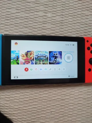 Nintendo Switch Azul y Rojo
