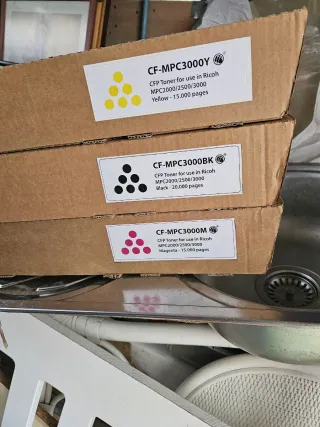 3 Toners Ricoh CF-MPC3000 (Y, BK, M)