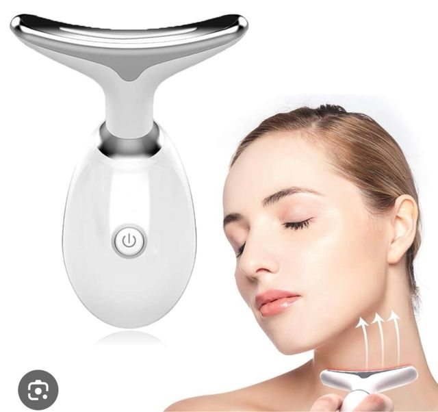 Masajeador facial y cuello negro