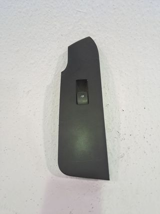 MANDO ELEVALUNAS DELANTERO DERECHO CHEVROLET CAPTIVA
