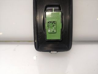 MANDO ELEVALUNAS DELANTERO DERECHO FIAT DUCATO FURGONETA (25