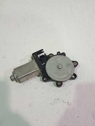 MOTOR ELEVALUNAS TRASERO IZQUIERDO NISSAN X-TRAIL (T30)