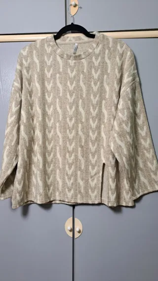 Jersey manga larga beige y blanco