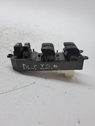 MANDO ELEVALUNAS DELANTERO IZQUIERDO TOYOTA YARIS (9)