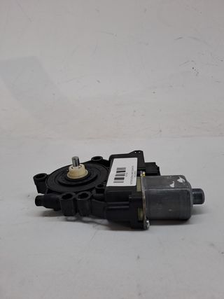 MOTOR ELEVALUNAS DELANTERO IZQUIERDO HYUNDAI IX20