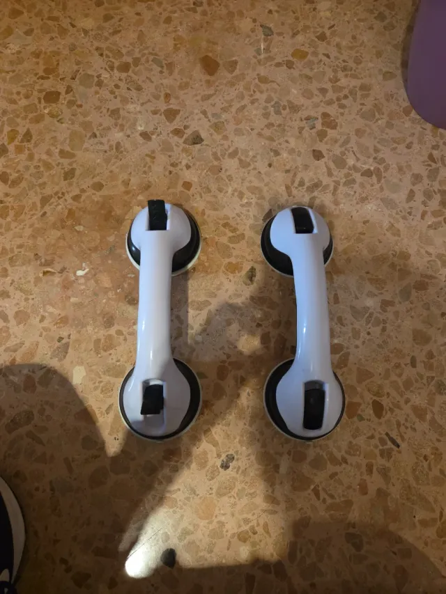 2 Agarraderas para Ducha