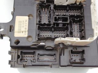CAJA RELES / FUSIBLES NISSAN TERRANO/TERRANO.II (R20) (10)