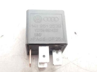 RELE SEAT LEON (1M1) (2)