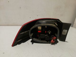 PILOTO TRASERO DERECHO RENAULT LAGUNA II (BG0) (2)