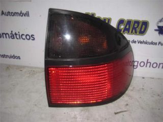 PILOTO TRASERO DERECHO RENAULT LAGUNA (B56)