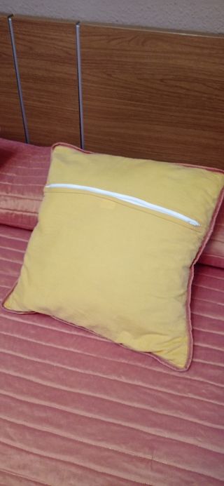 Edredón y cortina Butti