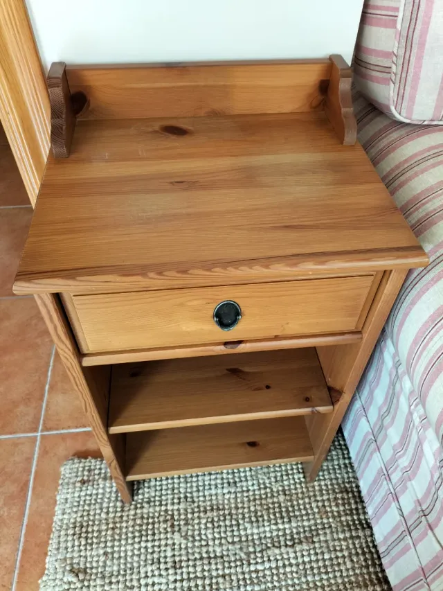 Mueble auxiliar madera con cajón