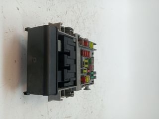 CAJA RELES / FUSIBLES OPEL INSIGNIA BERLINA (7)