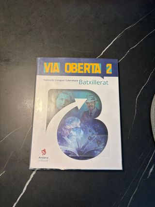 Libro valenciano 2 de bachiller