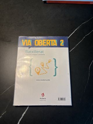 Libro valenciano 2 de bachiller