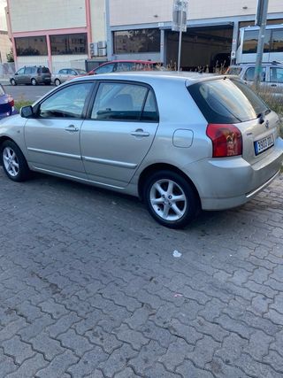 Toyota Corolla 2004