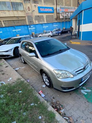 Toyota Corolla 2004