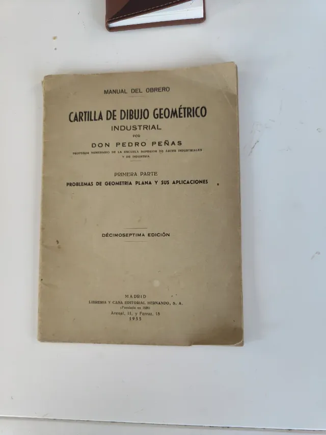 Dibujo geométrico industrial