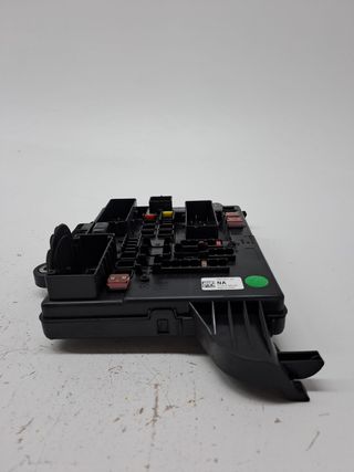CAJA RELES / FUSIBLES OPEL INSIGNIA BERLINA (8)