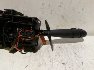MANDO LUCES MITSUBISHI CARISMA BERLINA 4 (DA0) (2)