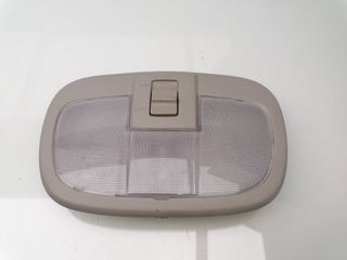 LUZ INTERIOR SSANGYONG REXTON (4)