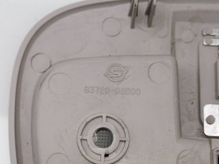 LUZ INTERIOR SSANGYONG REXTON (4)