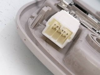 LUZ INTERIOR SSANGYONG REXTON (4)