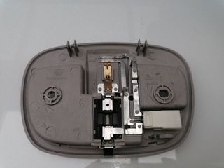 LUZ INTERIOR SSANGYONG REXTON (4)