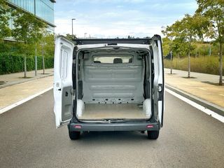 Renault Trafic L1H1 - MUY POCOS KM
