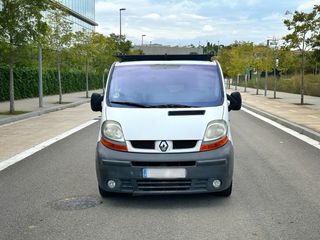 Renault Trafic L1H1 - MUY POCOS KM