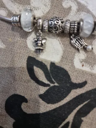 Pulsera Pandora con charms o por separados