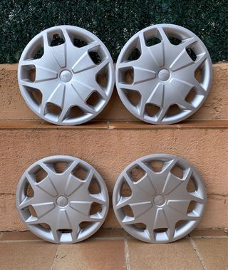 Tapacubos Ford Transit 16 (4 unidades)