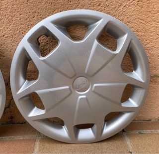 Tapacubos Ford Transit 16 (4 unidades)