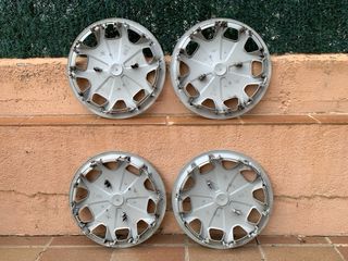 Tapacubos Ford Transit 16 (4 unidades)