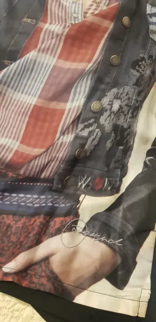 Camiseta Desigual Talla M Estampado