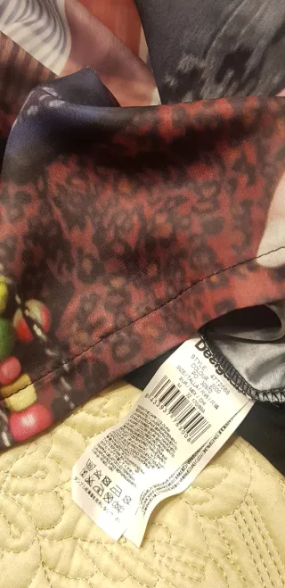 Camiseta Desigual Talla M Estampado