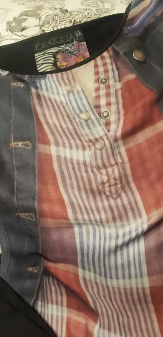 Camiseta Desigual Talla M Estampado