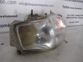 FARO DERECHO FORD ESCORT BERL./TURNIER