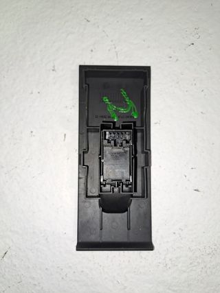 MANDO ELEVALUNAS TRASERO DERECHO SKODA RAPID