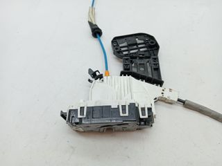 CERRADURA PUERTA DELANTERA DERECHA MERCEDES-BENZ CLASE CLA ( (2)