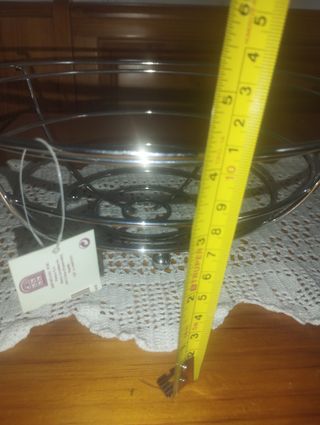 Frutero de metal redondo