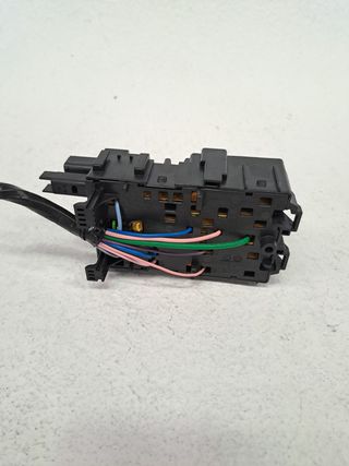 CAJA FUSIBLES PEUGEOT 208 (P2)