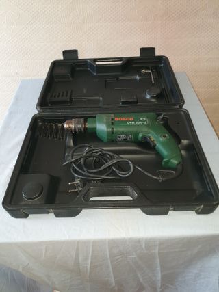 Taladro Bosch CSB 550-2 con maletín