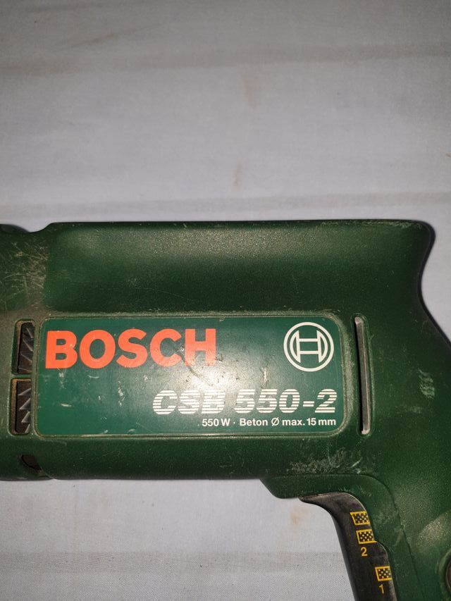 Taladro Bosch CSB 550-2 con maletín