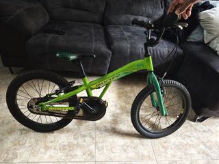 Bicicleta BMX Monty 104 Verde