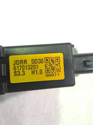 MOTOR ELEVALUNAS TRASERO DERECHO KIA CEED (5)