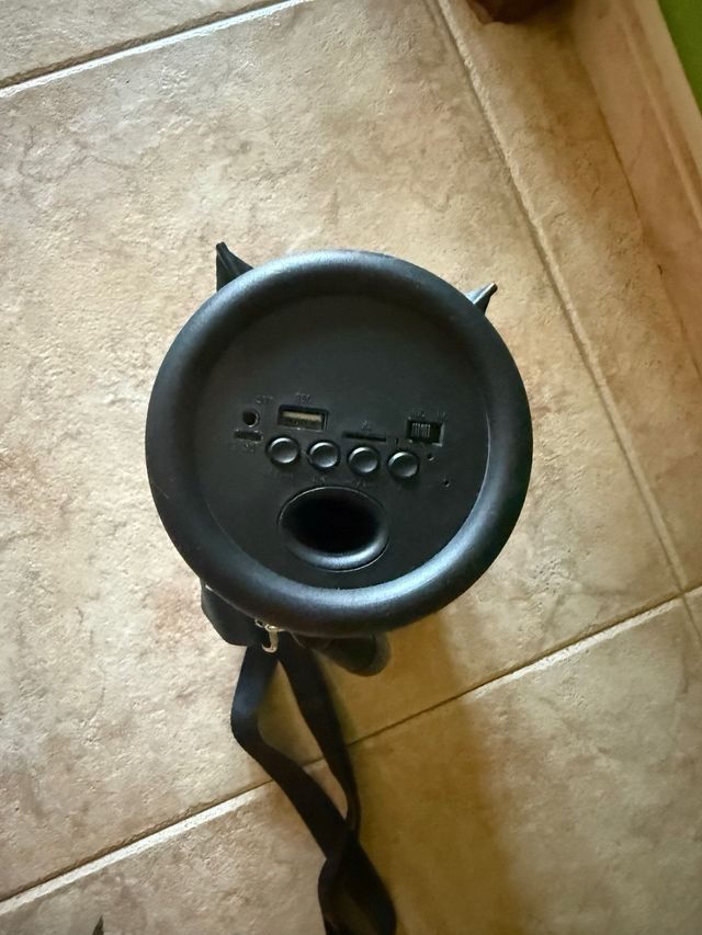 Altavoz Portátil Negro