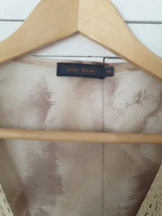 Blusa de manga 3/4 con encaje
