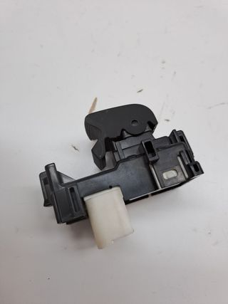MANDO ELEVALUNAS DELANTERO DERECHO PEUGEOT 108