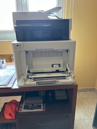 Impresora Profesional Brother MFC-L8690CDW